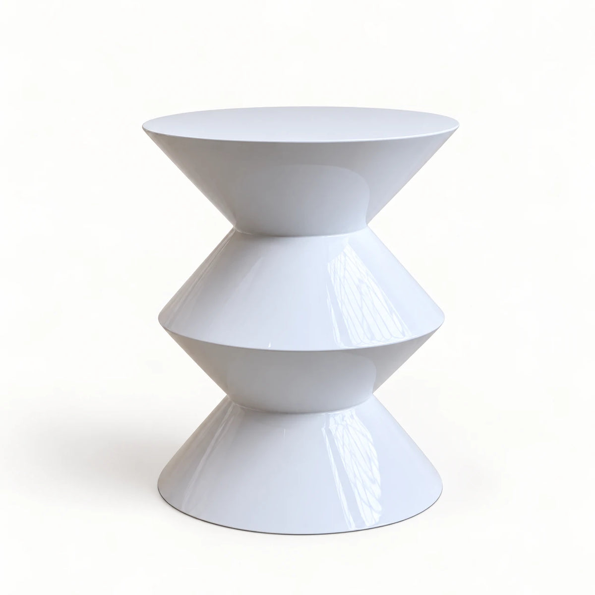 Table d'appoint Cadence blanc brillant, profil en cônes superposés, sur fond blanc