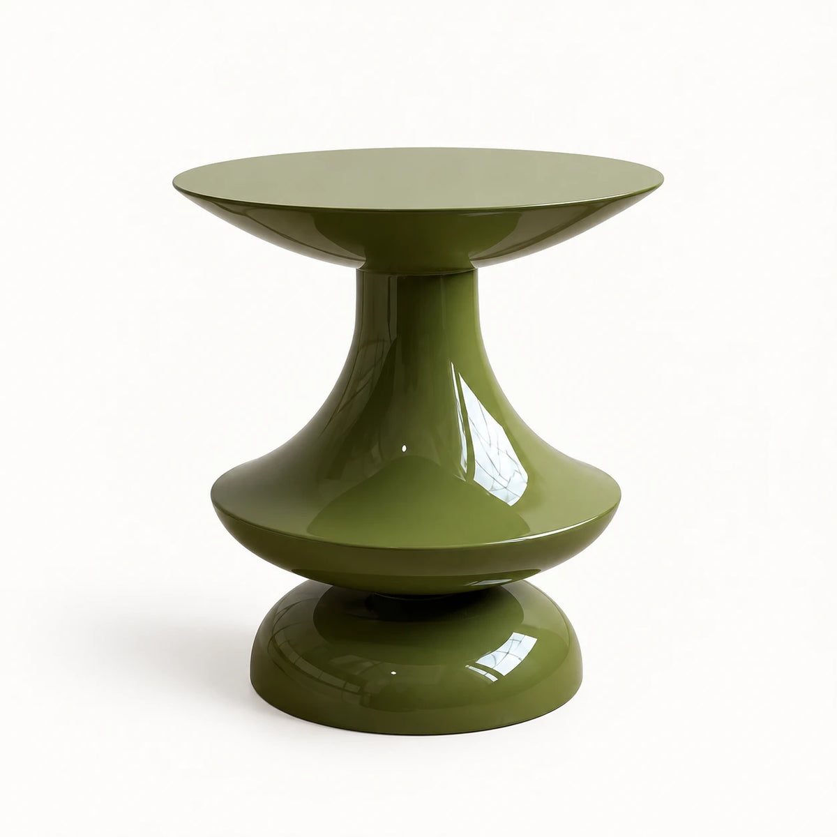 Table d'appoint Toupie vert olive brillant, plateau évasé et base en dôme, sur fond blanc