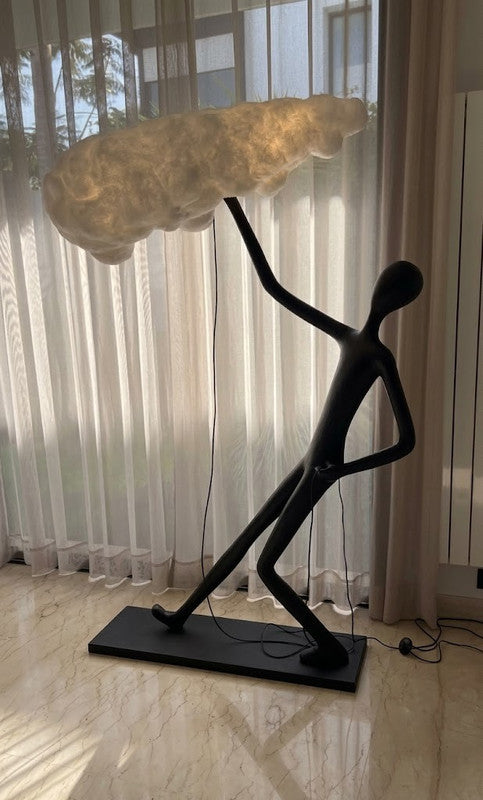 Sculpture L'Homme au Nuage de Lumière, nuage lumineux allumé