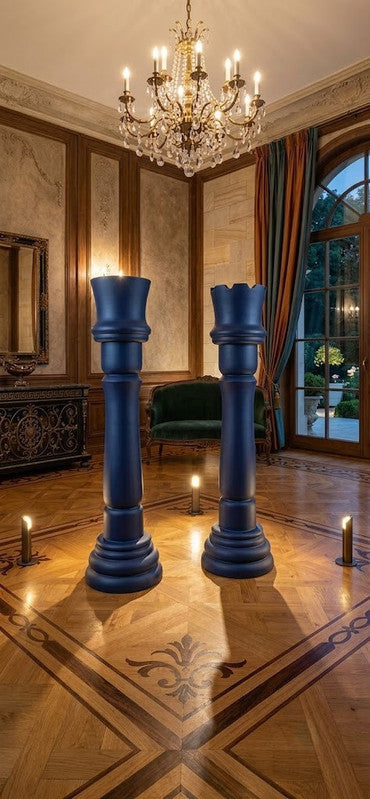 Duo de sculptures Royal Prestige Roi et Reine encadrant une entrée